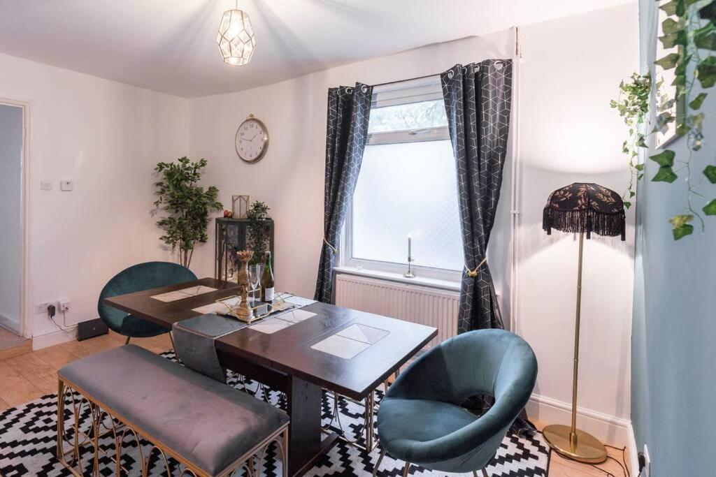 The Gatsby - Beautiful Spacious Central House Κάρντιφ Εξωτερικό φωτογραφία