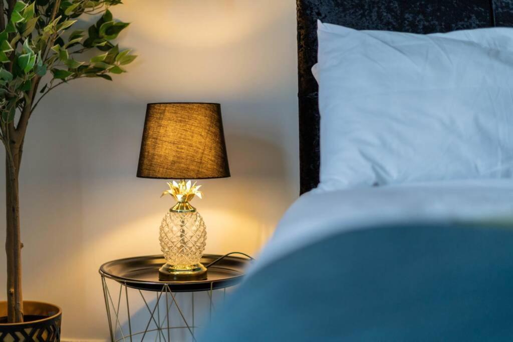 The Gatsby - Beautiful Spacious Central House Κάρντιφ Εξωτερικό φωτογραφία