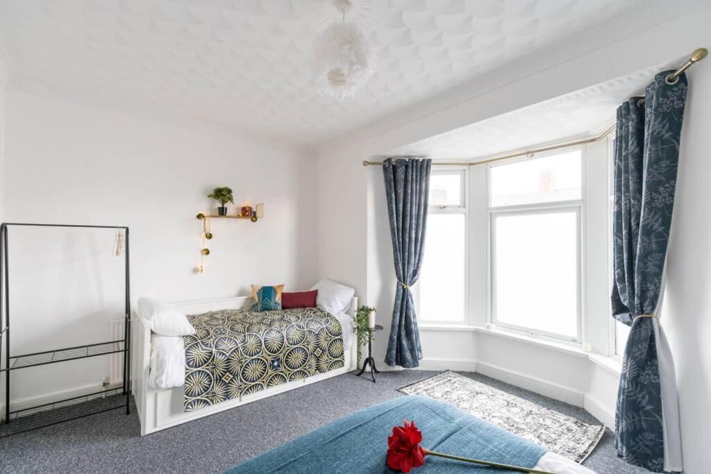 The Gatsby - Beautiful Spacious Central House Κάρντιφ Εξωτερικό φωτογραφία